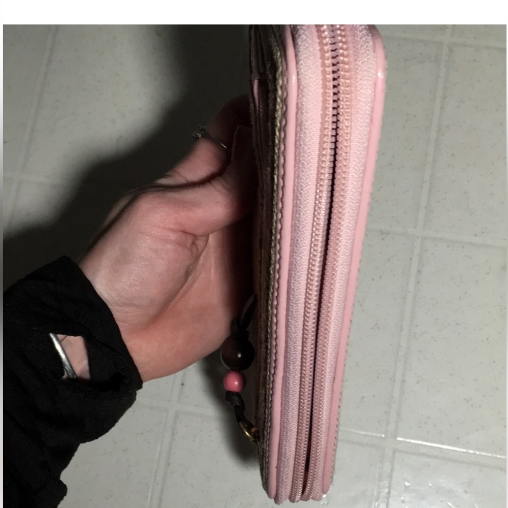 SOLD *Host Pick* Juicy Couture Princess Strawberry Wallet - Picture 10 of 13